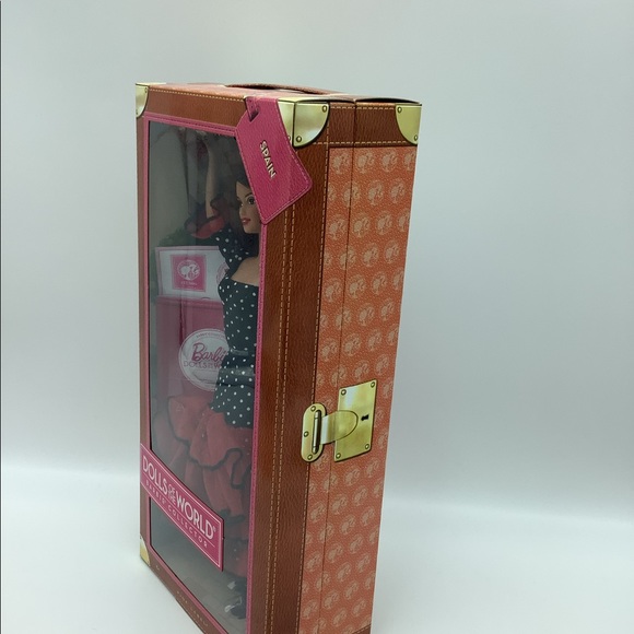 BARBIE, DOLLS OF THE WORLD , SPAIN 🇪🇸, RARE COLLECTIBLE - Picture 2 of 4